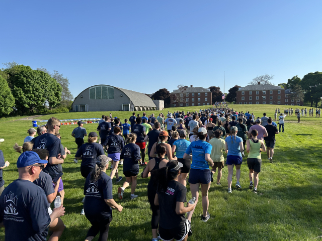 Runners leaving the start